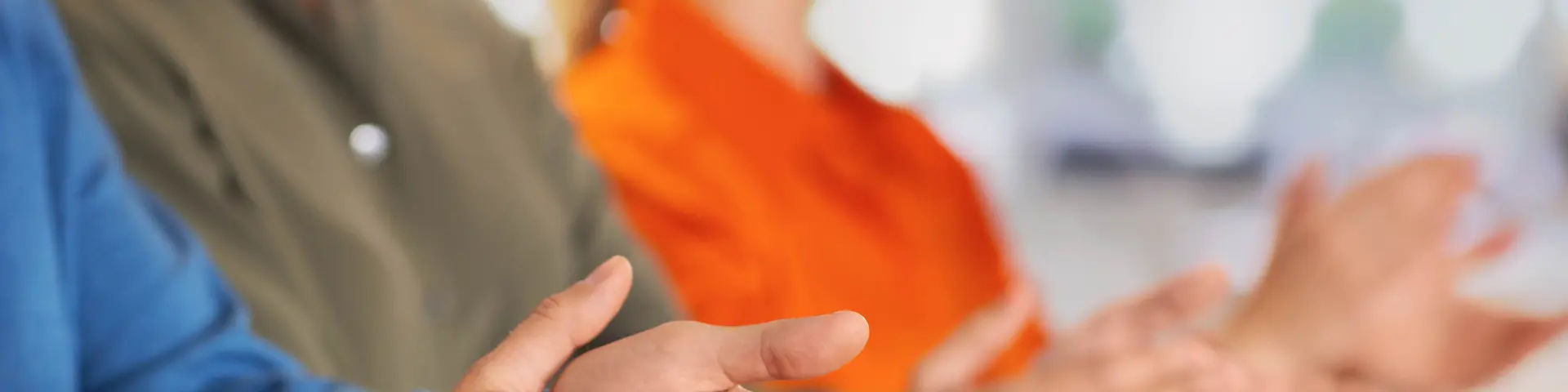 Bild på applåderande händer