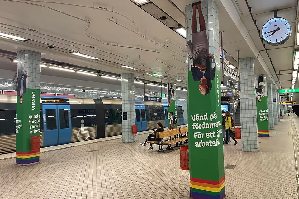 Tunnelbaneperrong Hötorget