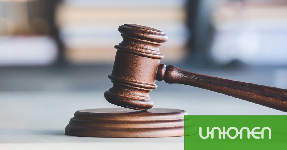 Tingsrätten i Stockholm ger Unionen rätt efter prövning om en osaklig uppsägning. 