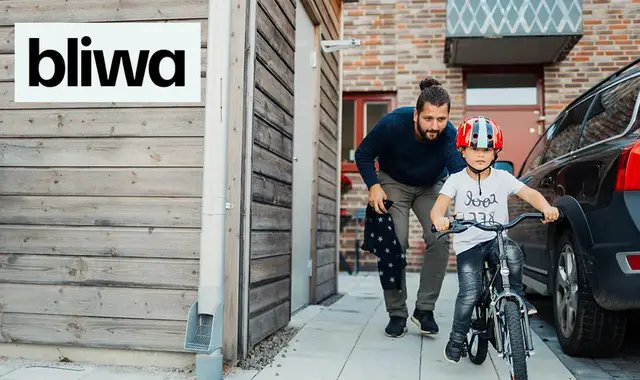 Bliwa gruppförsäkring genom Unionen. Bild på barn som cyklar