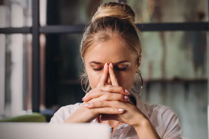 Dopaminfasta, dopamin, belöningseffekter, signalsubstanser, stress, psykosocial ohälsa, retreat, meditation. 